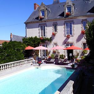 Le Petit Château